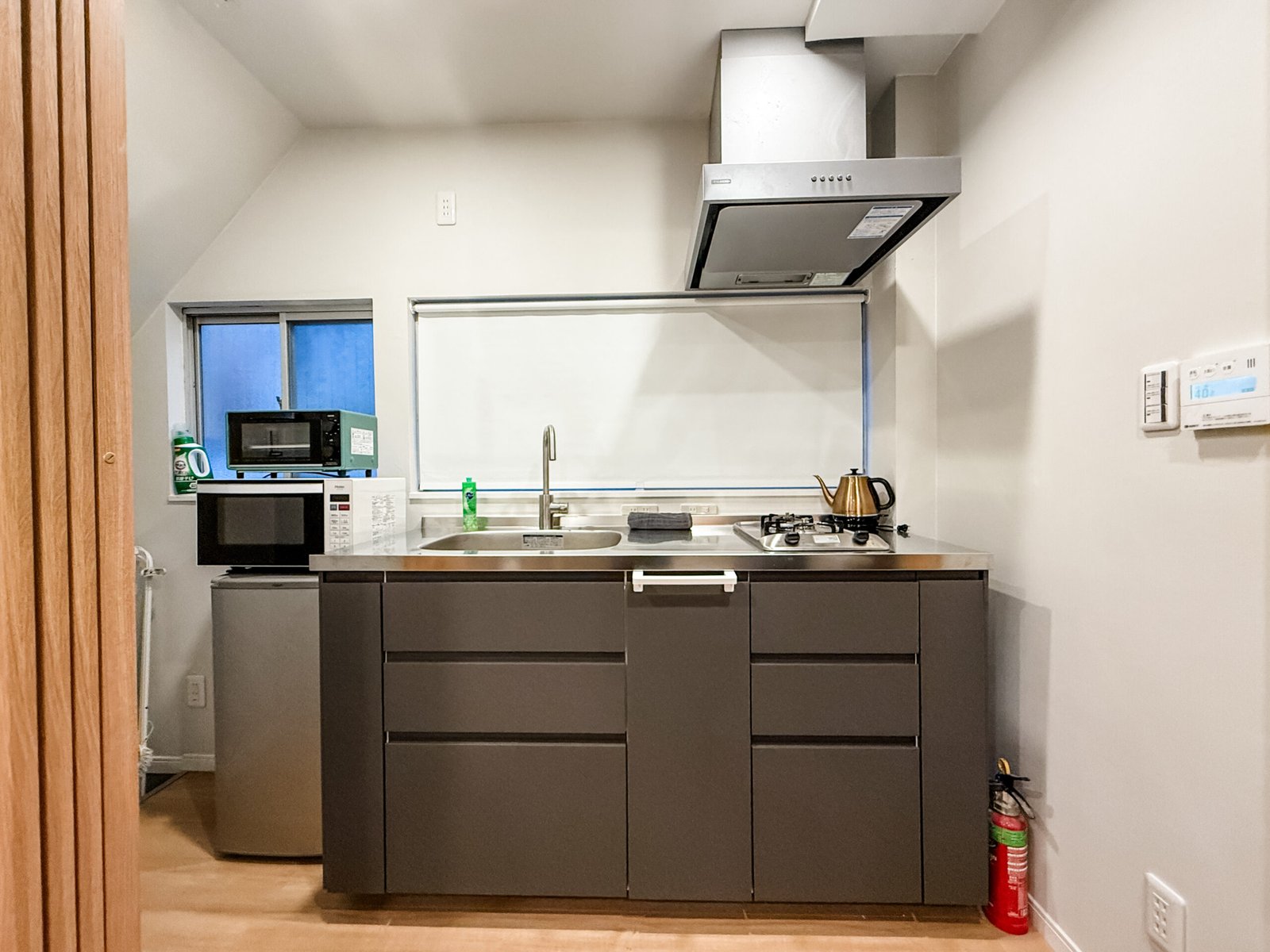 BEE HOUSE HIGASHI NAKANO Duplex photo 13