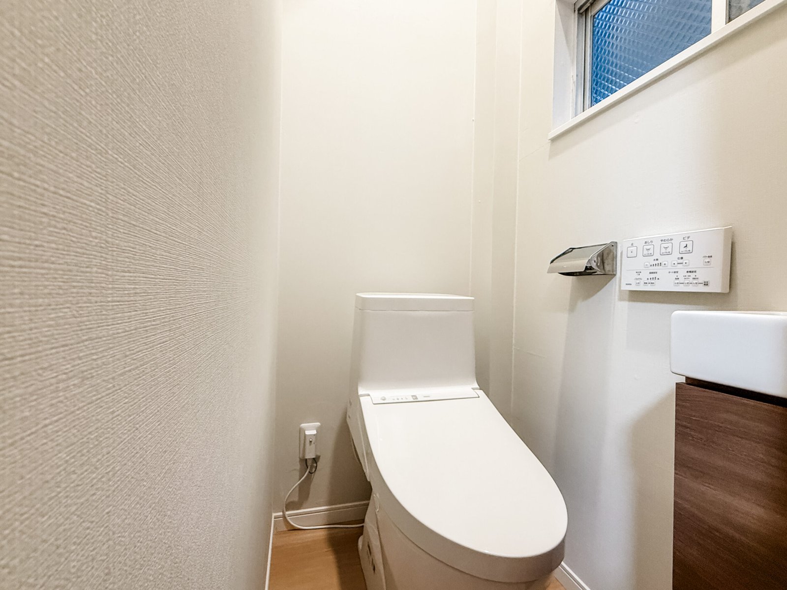 BEE HOUSE HIGASHI NAKANO Duplex photo 9